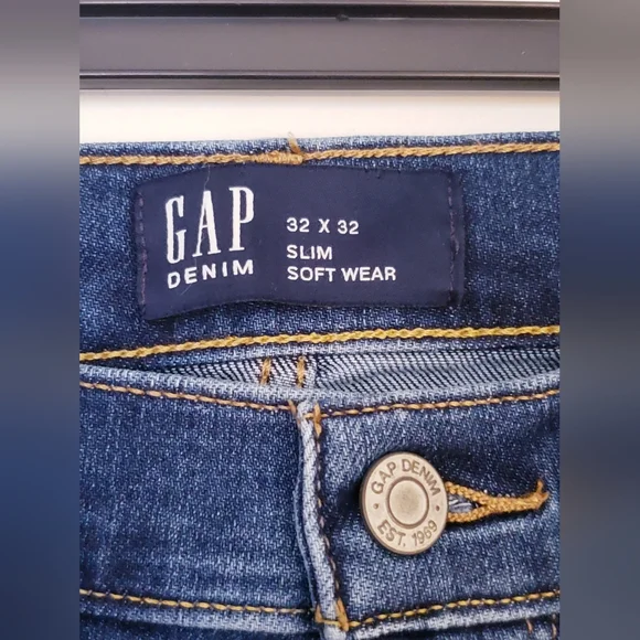 Gap Slim Soft Wear Jeans - Picture 6 of 7
